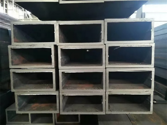 清水Q355B无缝矩形方管 清水Q355B无缝矩形方管